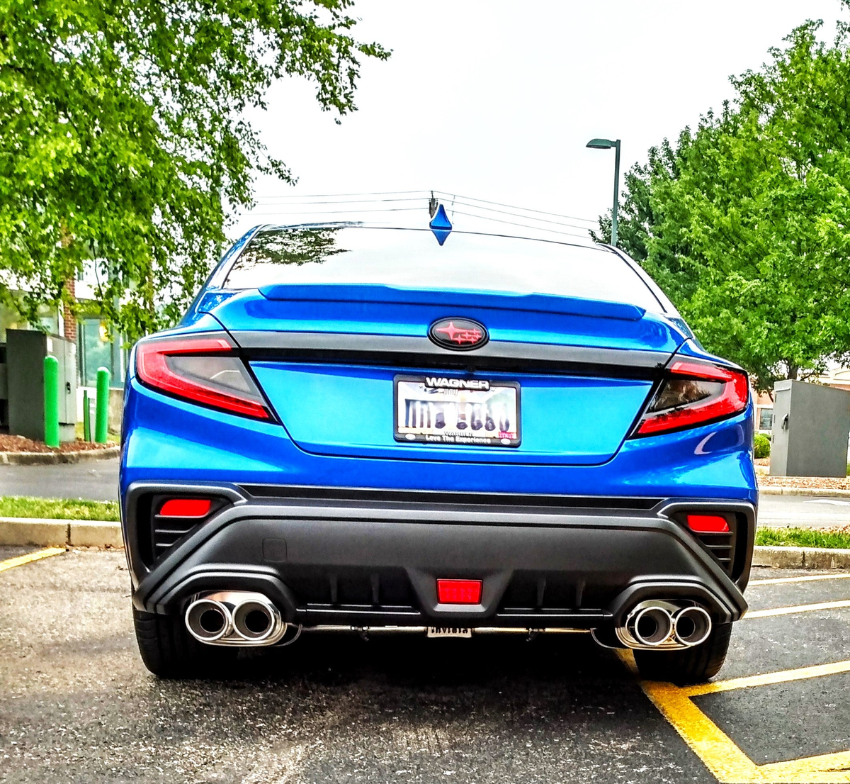 Invidia 2022+ Subaru WRX Q300 Rolled Stainless Steel Tip Cat-Back Exhaust