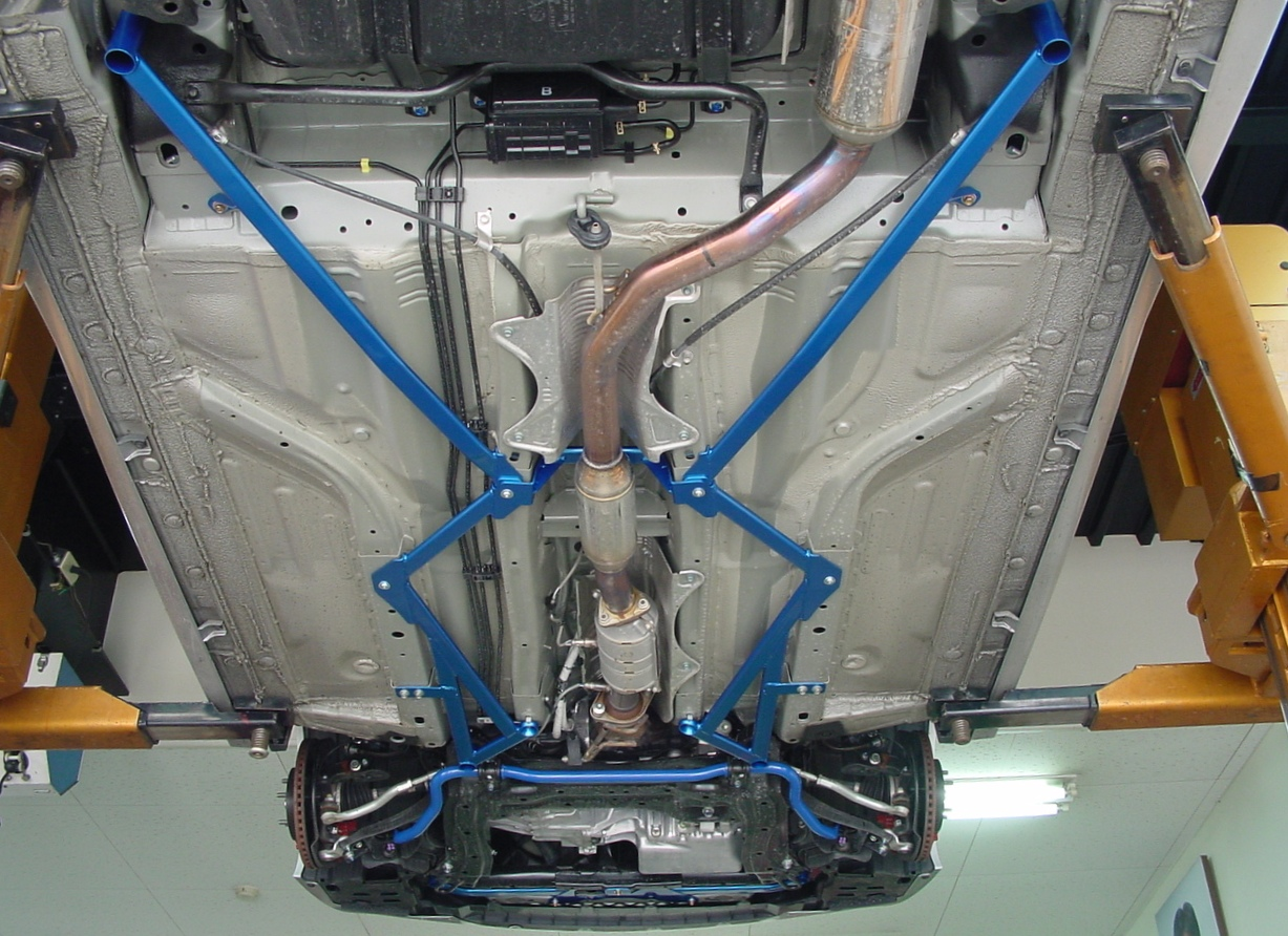 Cusco Power Brace Lower Rear Side FD2 Civic Si (Sedan ONLY) *requires drillING on sedan models*