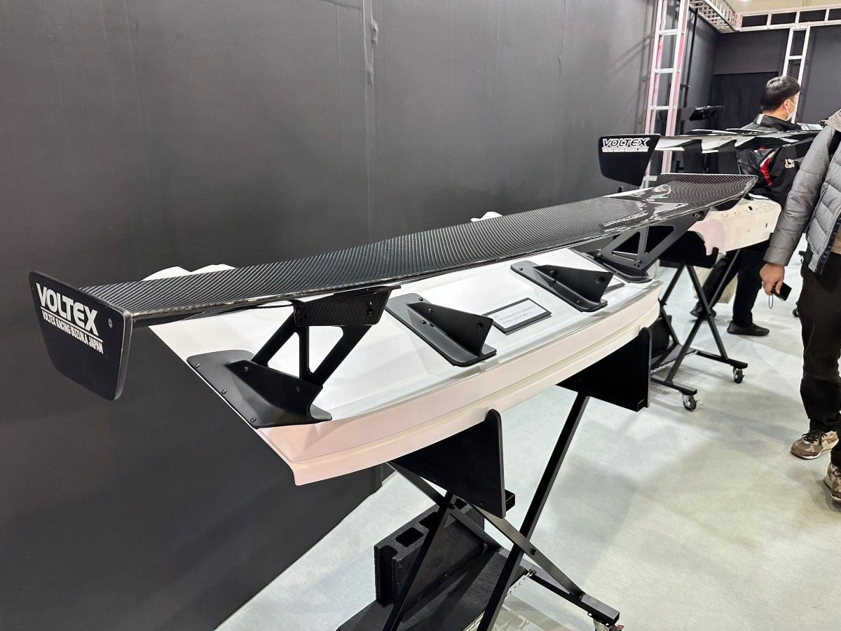 VOLTEX WET CARBON TYPE 2 & 4 REAR WING WITH 225MM STANDS, END PLATE Z FOR RZ34 NISSAN Z