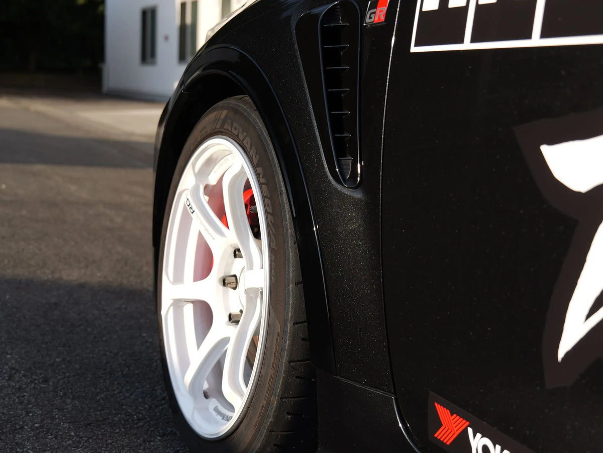 HKS GR COROLLA GZEA14H Fender Molding