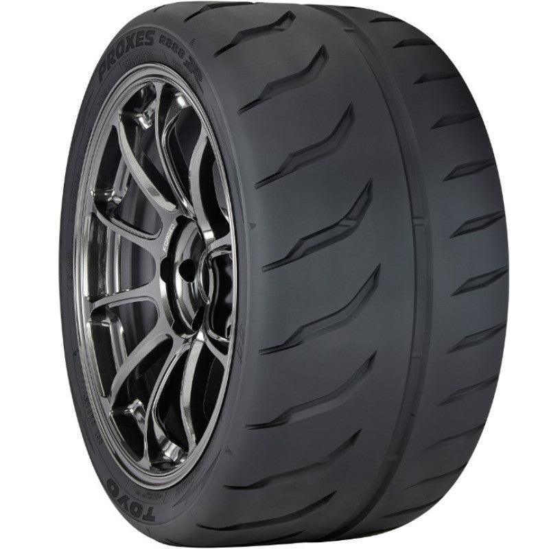 Toyo Proxes R888R Tire - 235/45ZR17 94W - Saikospeed