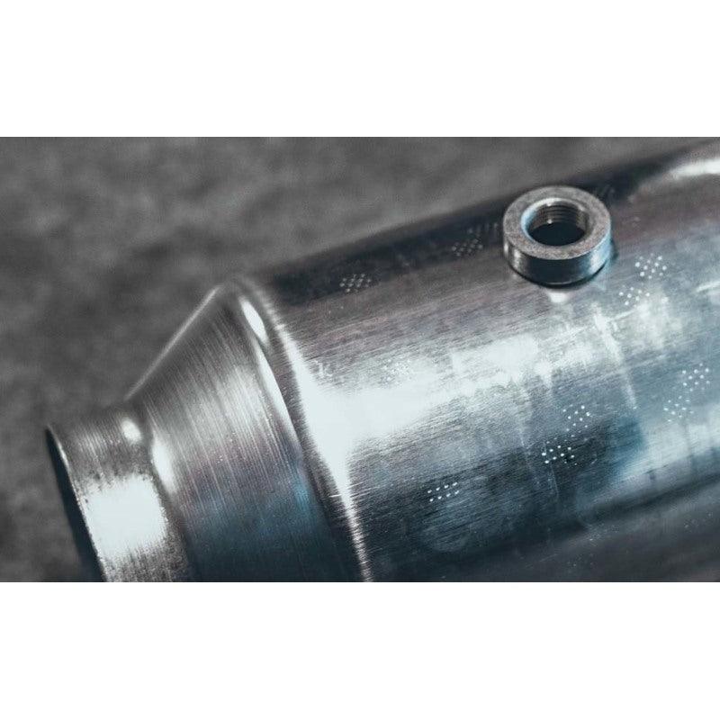 MagnaFlow Conv Univ 2.5in Inlet/Outlet Center/Center Round 3in Body L x 5in W x 8.75in Overall L - Saikospeed
